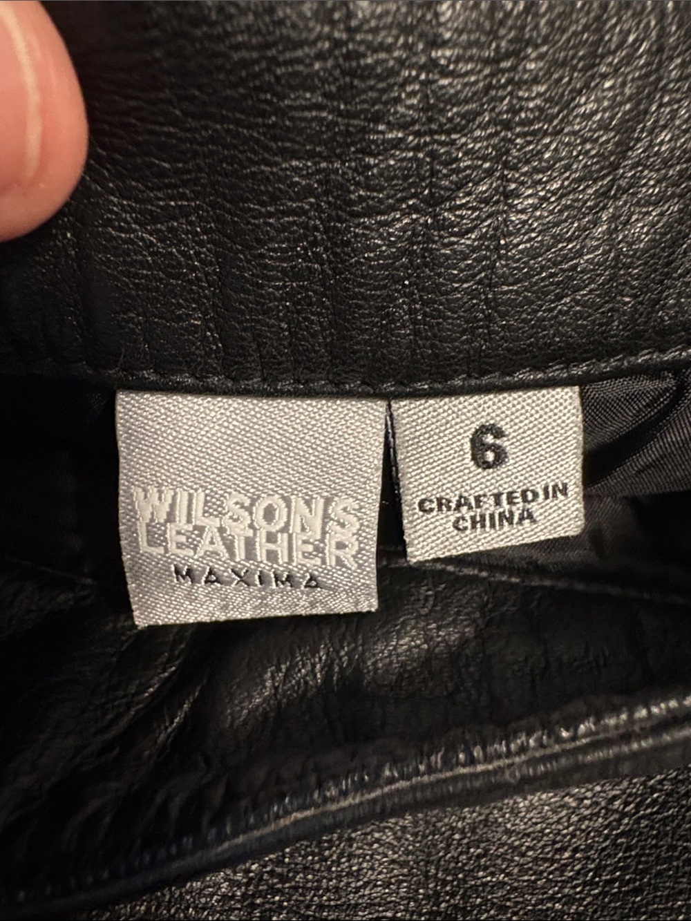 Wilsons Leather Maxima Black Genuine Leather Mini Skirt Size 6 - Picture 2 of 7